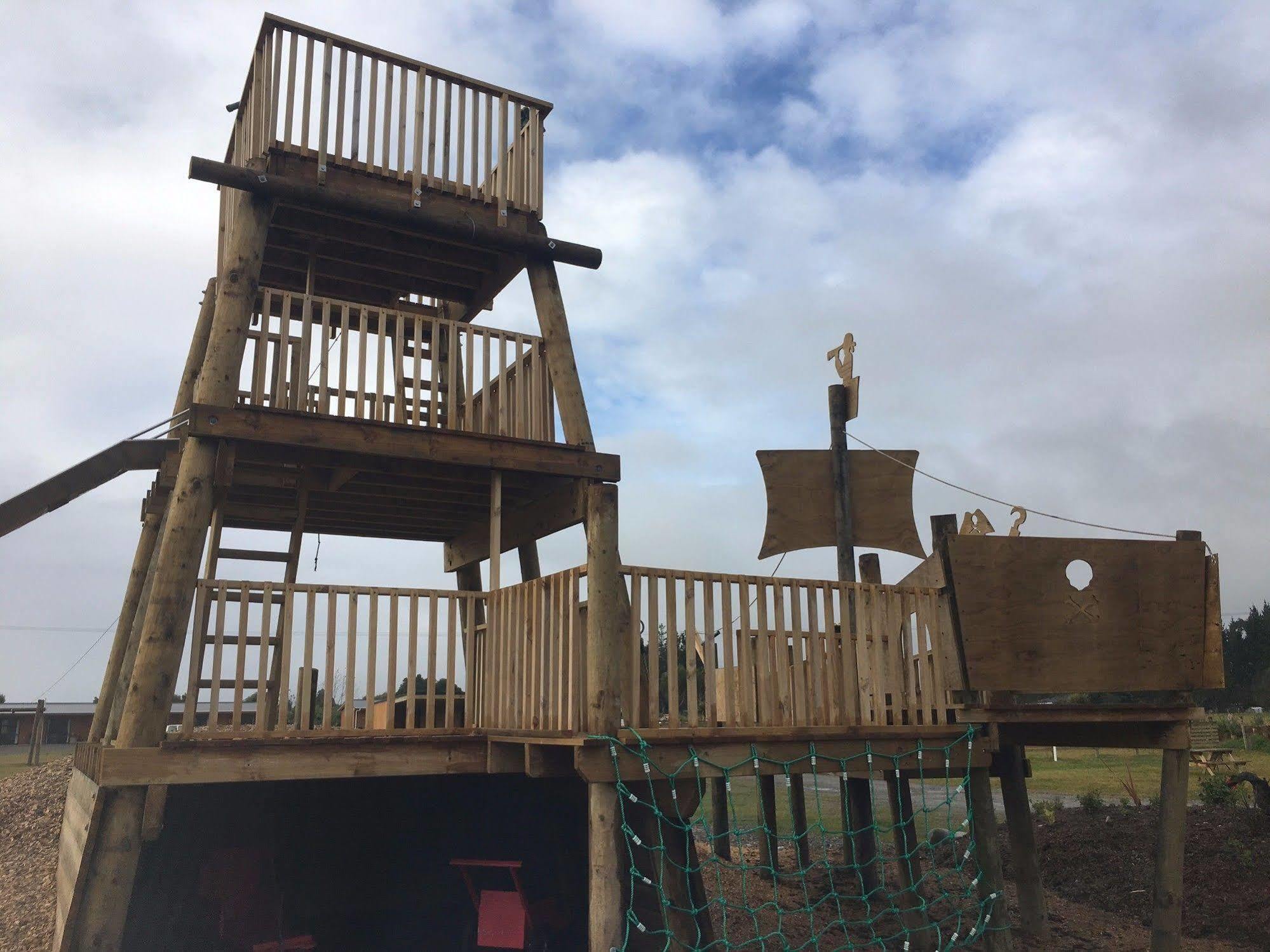 Hokitika Holiday Park Exterior photo